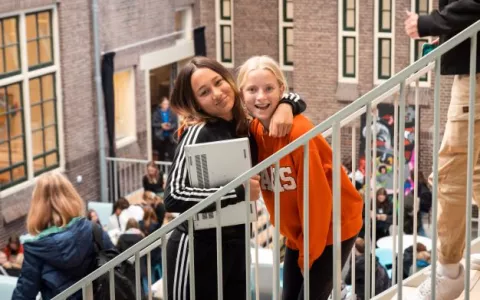 Leerlingen op het Montessori Lyceum Groningen.